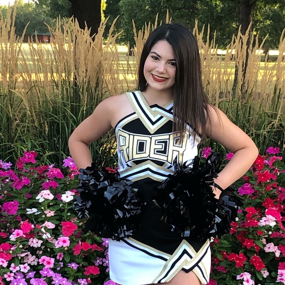 Meet your Posher, Ashleigh - Picture 1 of 1